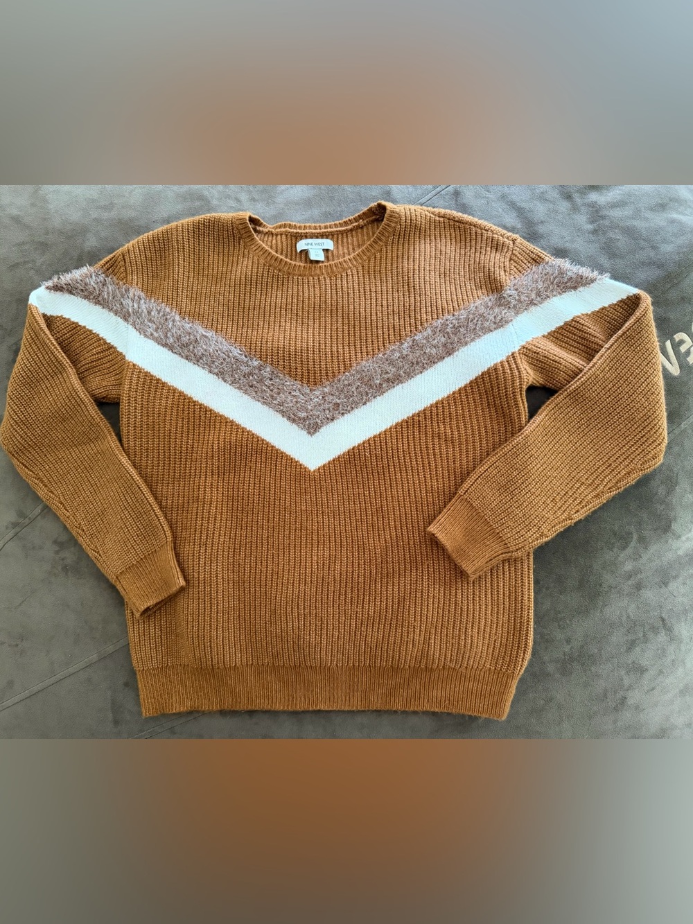 Nine West Ribbed Chevron Pullover in Camel and Cream